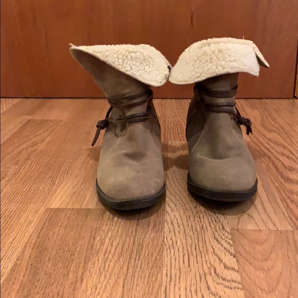 Booties - Picture 2 of 4